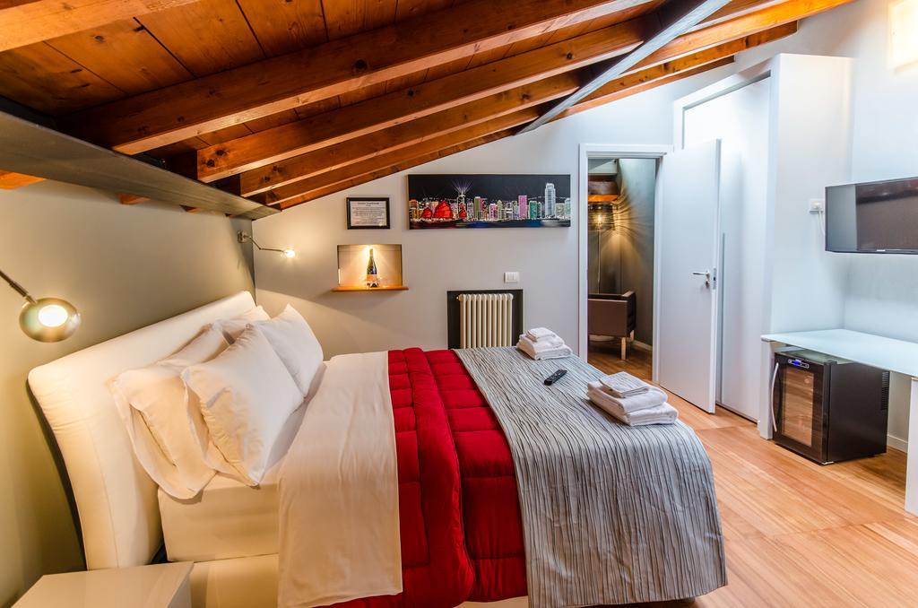 Duomo Guesthouse Piacenza Pokój zdjęcie
