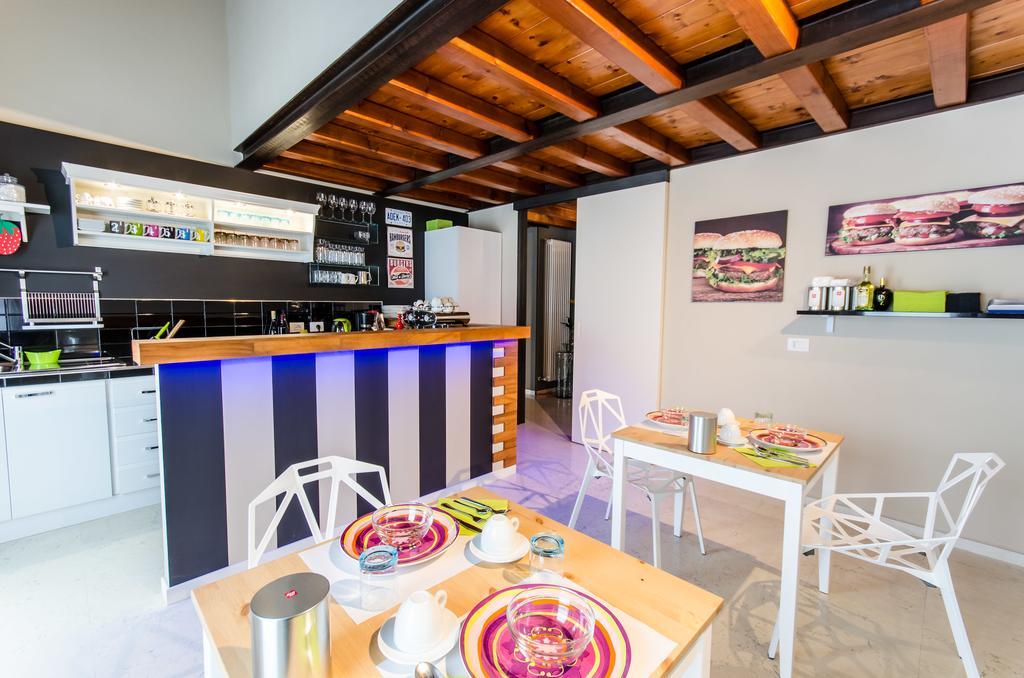 Duomo Guesthouse Piacenza Zewnętrze zdjęcie