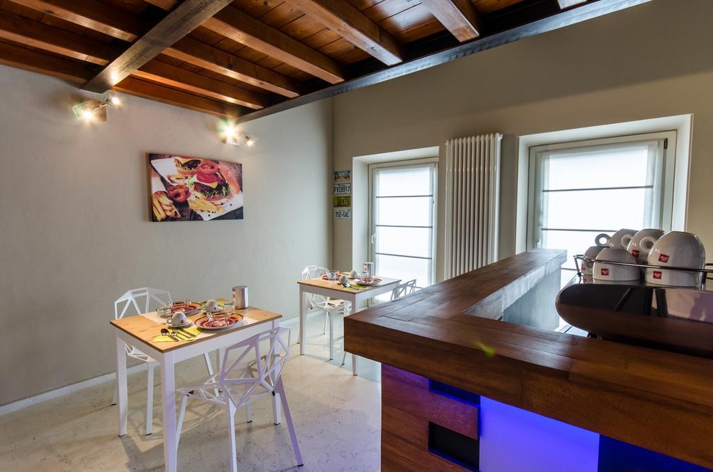 Duomo Guesthouse Piacenza Zewnętrze zdjęcie